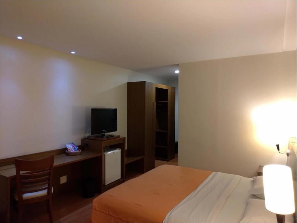 Master Plaza Hotel Barbacena Exterior foto